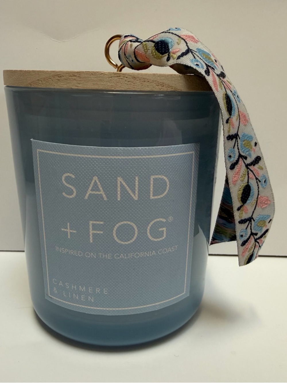 Sand & Fog Candle, Cashmere & Linen NWOT
